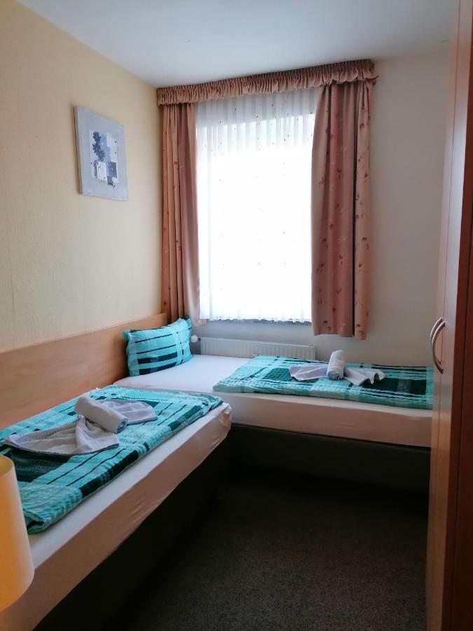 Hotel Garni Zum Goldenen Ring Quedlinburg Eksteriør billede